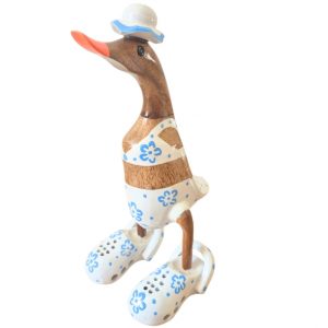☀️ Bugsy Bikini & Crocs – L’esprit plage chic